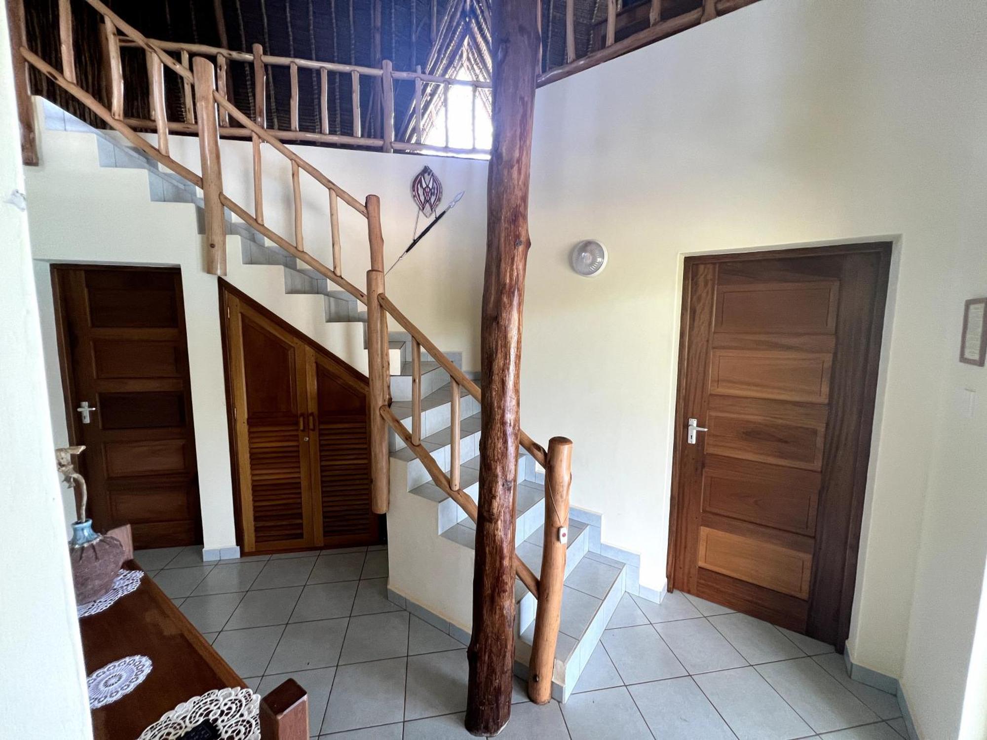 Paradiesische Villa Maisha Mazuri Mit Pool. Terrasse Und Personal Praia de Diani Exterior foto